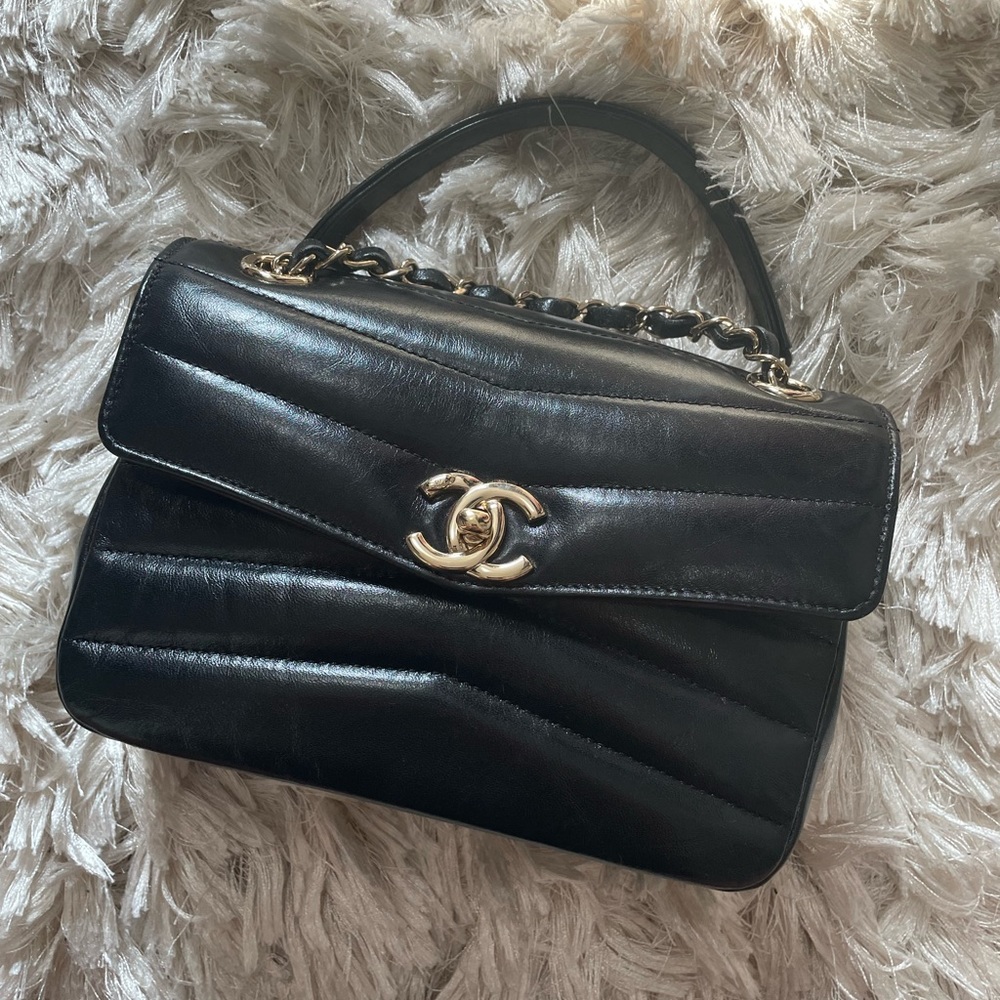 💥SOLD💥Chanel mini